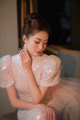 -LOVINA洛维娜婚纱礼服