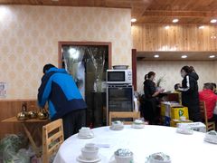 大堂-乡土特色.冷锅鱼.牦牛肉汤锅