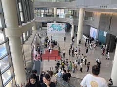 -上海跨国采购会展中心