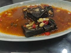 -湖南人家湘菜馆(镇江路店)