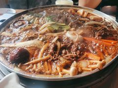-百年石锅饭(阿里郎美食街店)