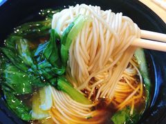 蕈油红汤面-君东记本帮面馆(天钥桥路店)