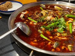 -小饕荟雅安贡椒鱼鲜馆(广福桥店)