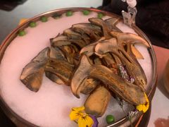 -芸山季·云南山珍菌火锅(人民广场来福士店)