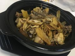 -鑫悦楼煎蟹·16年海鲜大排档