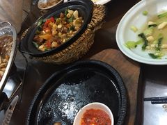 -临街徽菜馆·正宗黄山味