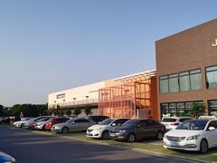 -宁波杉井奥特莱斯广场