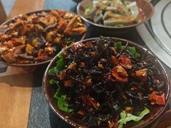 -阿山卓·野生菌火锅·纳西火塘烤肉