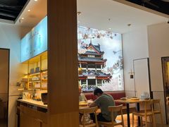 -蜜桃餐厅·伴山(绿宝广场店)