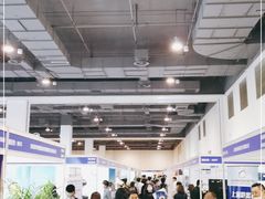 -上海跨国采购会展中心