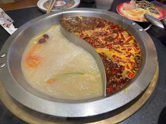 -沸炉重庆老火锅(军事博物馆店)