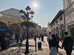 -佛罗伦萨小镇广佛名品奥特莱斯(疏港路店)