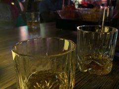 -江湖酒吧