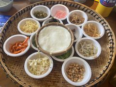 -包整·丝娃娃(一览甲秀楼风景店)