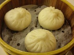 江南梅干菜小肉包-嘉和一品粥(北京西站北广场北恒大厦店)