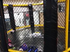 -思迈威健身(积玉桥万达店)