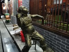-宽板凳老灶火锅(南礼士路店)