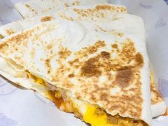 牛肉爱芝士烤饼-Taco Bell 塔可钟(民田路店)