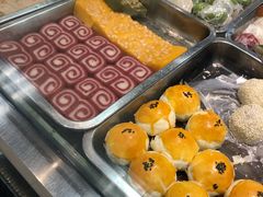 蛋黄酥-常州糕团店(北大街新世纪商城店)