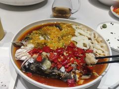 剁椒鱼头-贝勒爷·酥不腻烤鸭