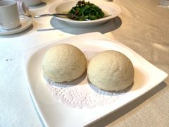 脆皮流沙包-皇朝会.经典传统粤菜(外滩店)