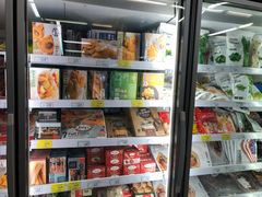 -绿叶子超市(公园大道店)