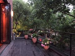 -龙门阵茶屋川菜馆(武康路店)
