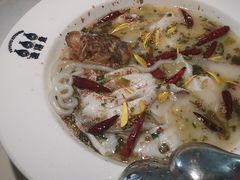 -渔语鱼酸菜鱼新川菜(来福士店)