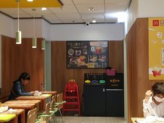 大堂-麦当劳(安定门外大街店)