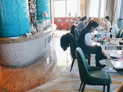 -青岛中心假日酒店·蓝天行政酒廊
