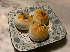 会拉丝的生煎包-东南里湖景餐厅·新闽菜(浦西万达店)