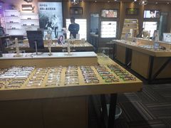 -鲸渝眼镜·浅目视光(春熙路店)