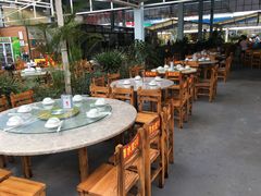 -四川小胡子海鲜(丁村万人海鲜广场店)