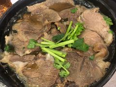 -许家黄土高坡砂锅总店