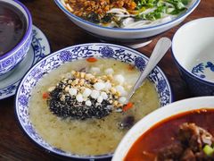 豌豆杂酱米粉-袁妈红豆汤(重庆总店)