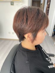-LILI·HAIR SALON理理造型