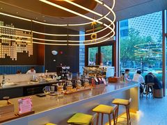 -星巴克臻选(上海虹桥新天地三店)