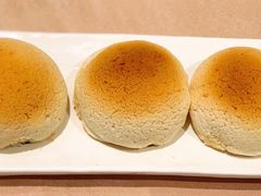 酥皮焗叉烧餐包-陶陶居海鲜酒家(新马路店)