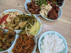 -晓宇盒饭(民安街店)