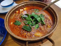 招牌铜锅肥肠鱼-觅山云南菜(泊富ICITY店)