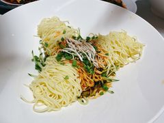 鸡丝凉面-小河盐帮·私家菜·烤鸭(三元桥·霄云路店)