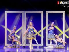 -炫艺舞蹈培训中心(枫尚奥特莱斯店)