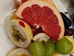 -金马门国际美食百汇(珞喻路店)