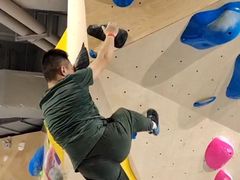 -ROCKPLUS攀岩馆(环宇城店)