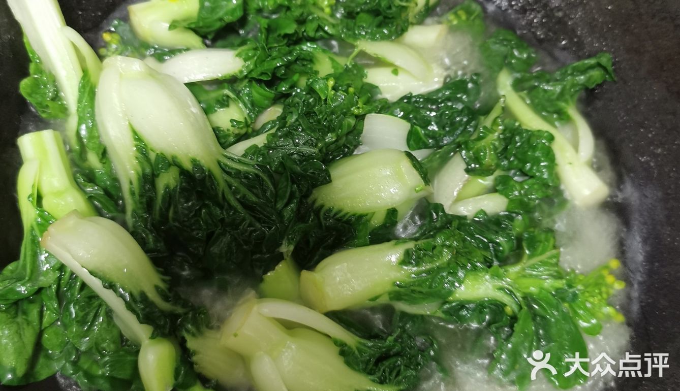 夏日炎炎多吃蔬菜之水煮奶白菜心