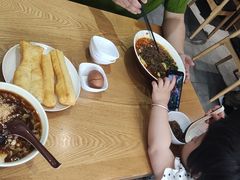 -三好食堂(煎饺·馄饨·肉饼米线·盛世广场店)