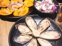-烤圣自助美食音乐餐厅