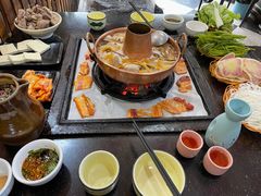 -香香腊排骨.野生菌火塘总店(束河店)