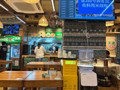 -云阿蛮云南生烫牛肉米线(奉贤路店)