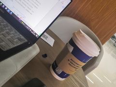 -瑞幸咖啡(华东理工大学商学院店)